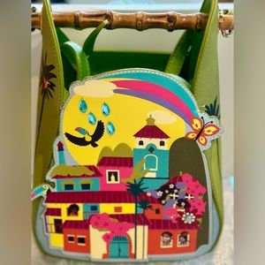 👛EUC-Danielle Nicole Disney Encanto Madrigal Home Crossbody Bag👛
